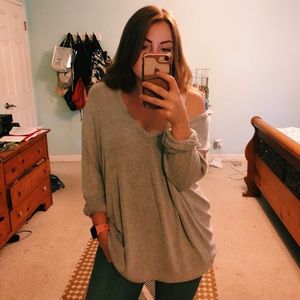 Brandy Melville sweater